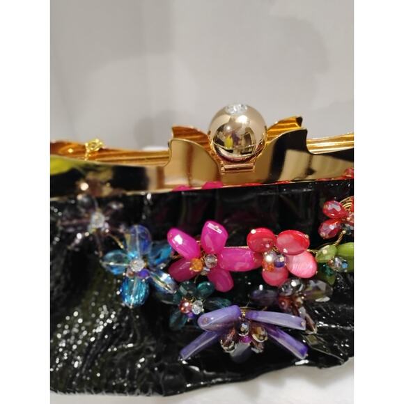3d Floral Bead design special occasion handbag - Picture 3 of 10